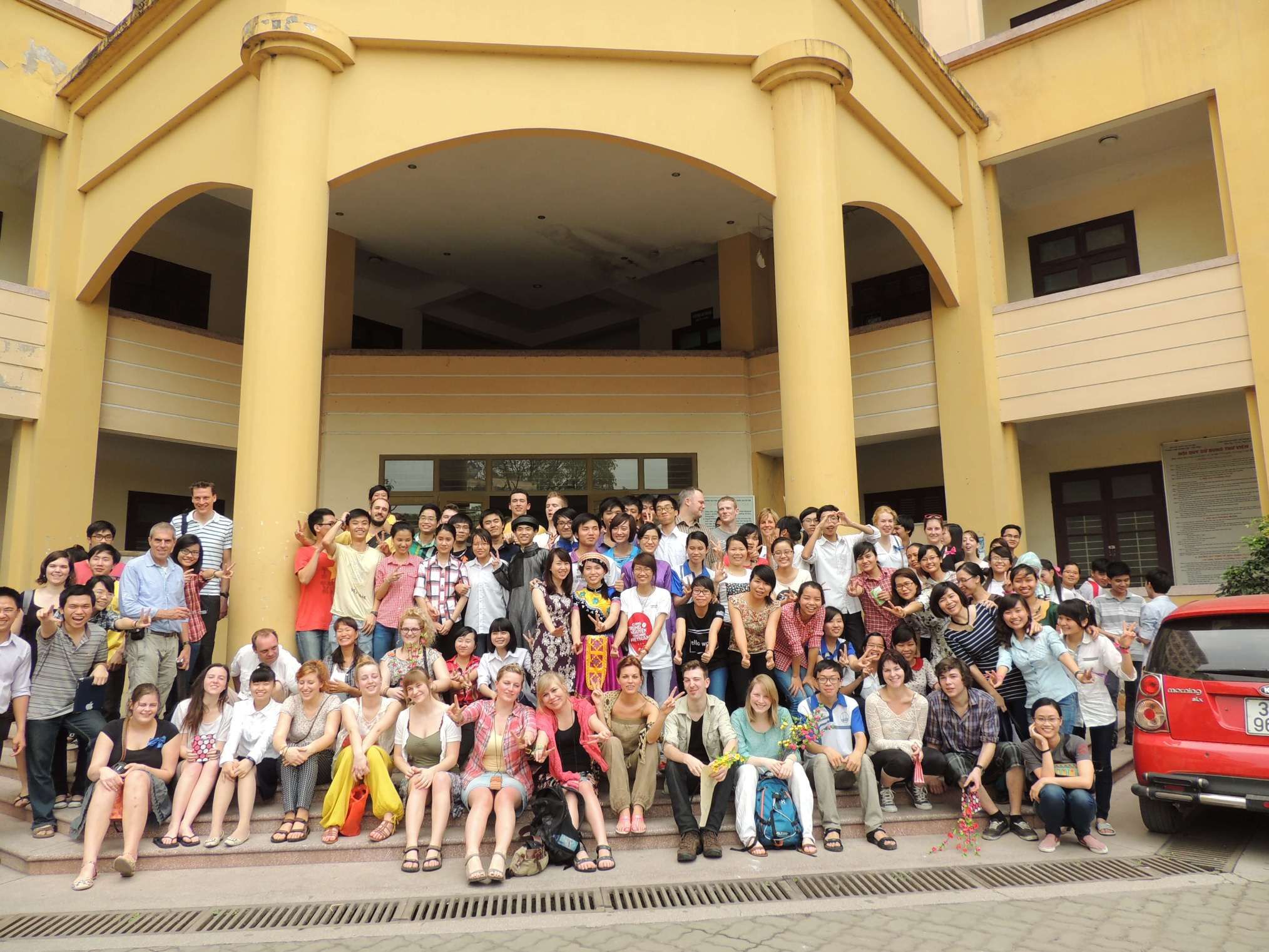 Students from Belgium in Vietnam