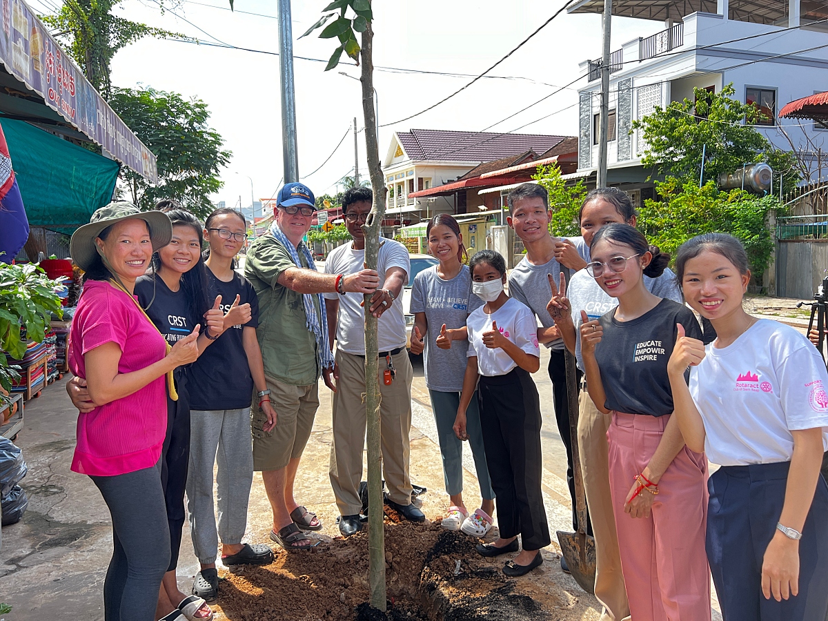 Tree planting in Siem Reap